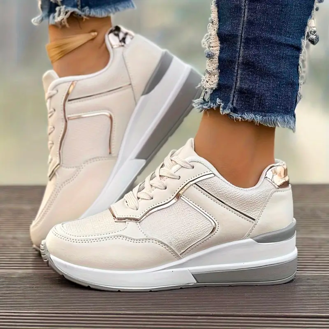 Elle | Supportive orthopaedic trainers