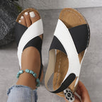 Elle | Comfy abstract sandals