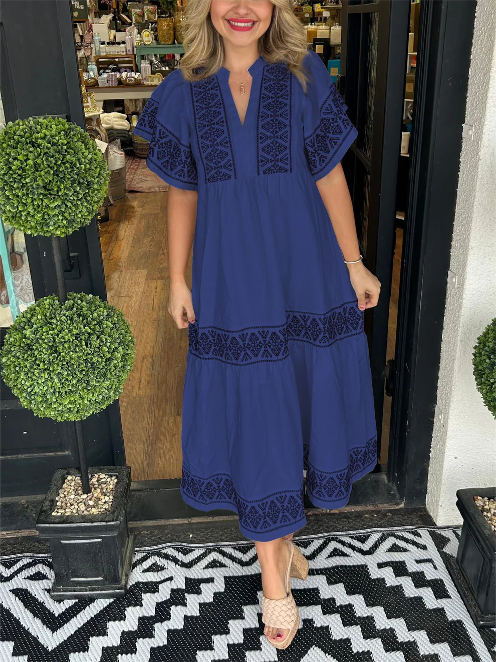 Elle | Flowing boho dress with V-neck