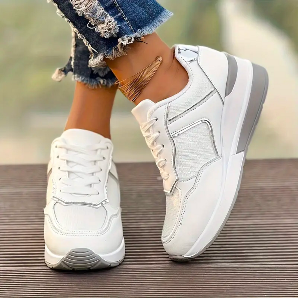 Elle | Supportive orthopaedic trainers