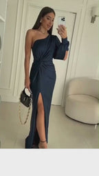 Elle | Satin dress