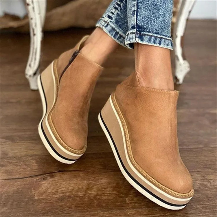 Elle | Stylish ankle boots
