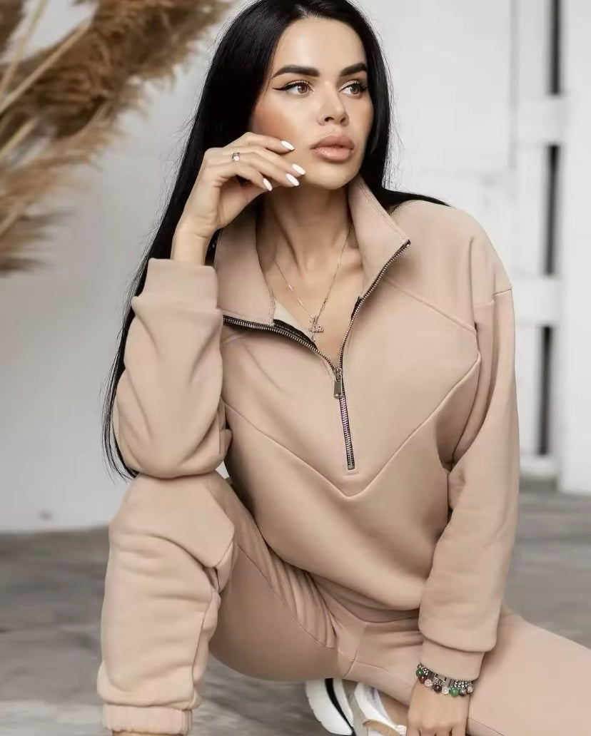 VIVI™ | Joggers Set