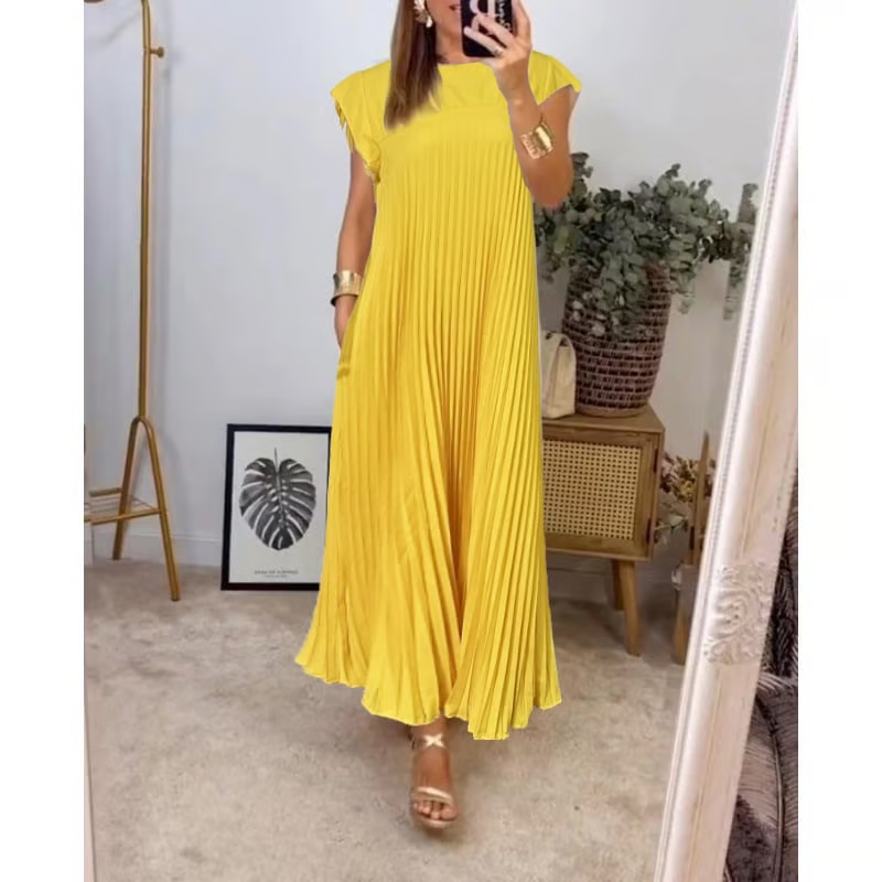 Elle | Timeless and comfortable pleated dress