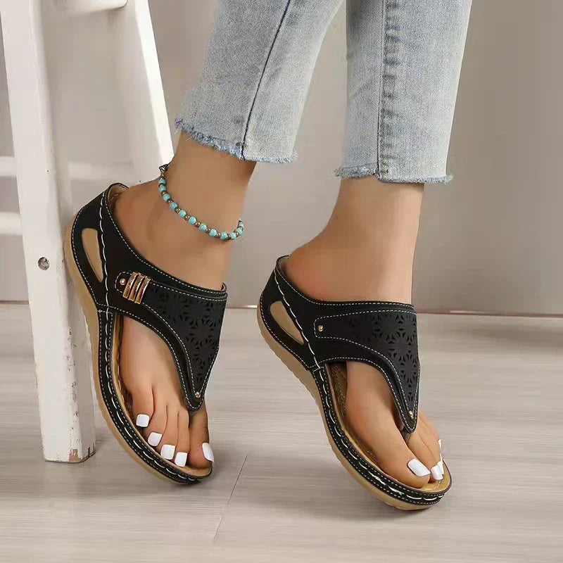 Elle | Modern and comfortable sandals