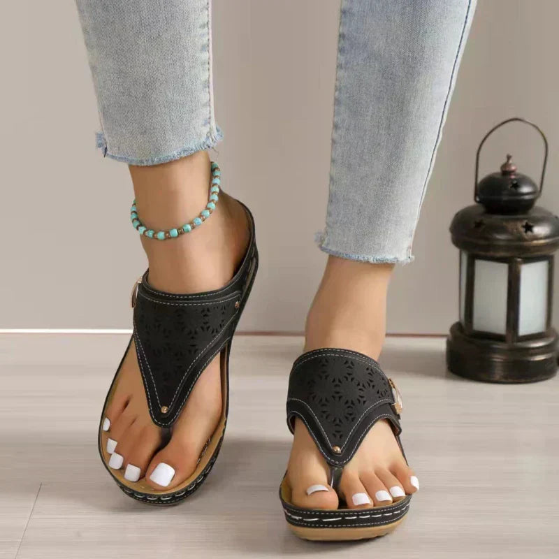Elle | Modern and comfortable sandals