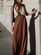 Elle | Chic dress with pointed neckline
