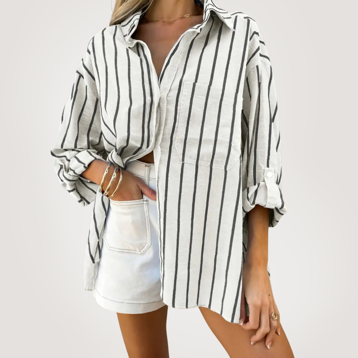 Elle | Oversized striped shirt