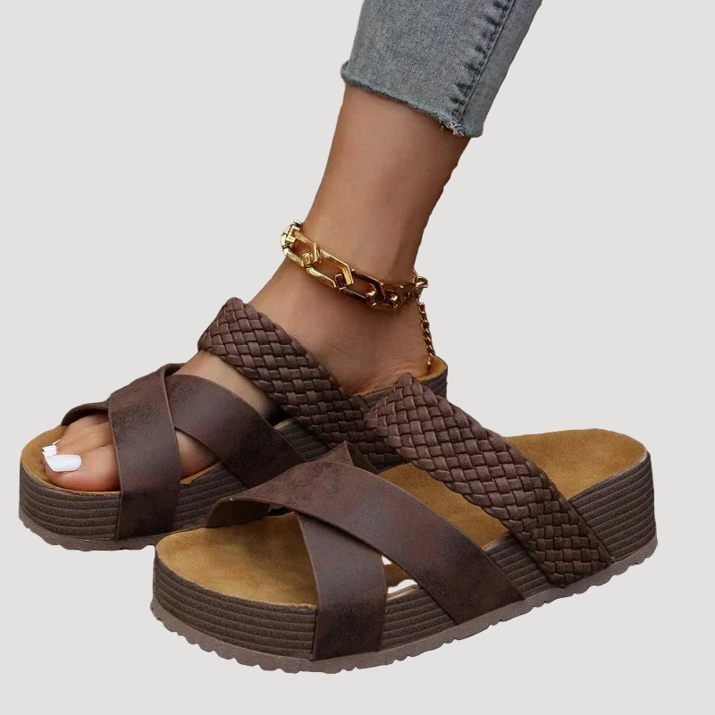 Elle | Orthopaedic leather sandals