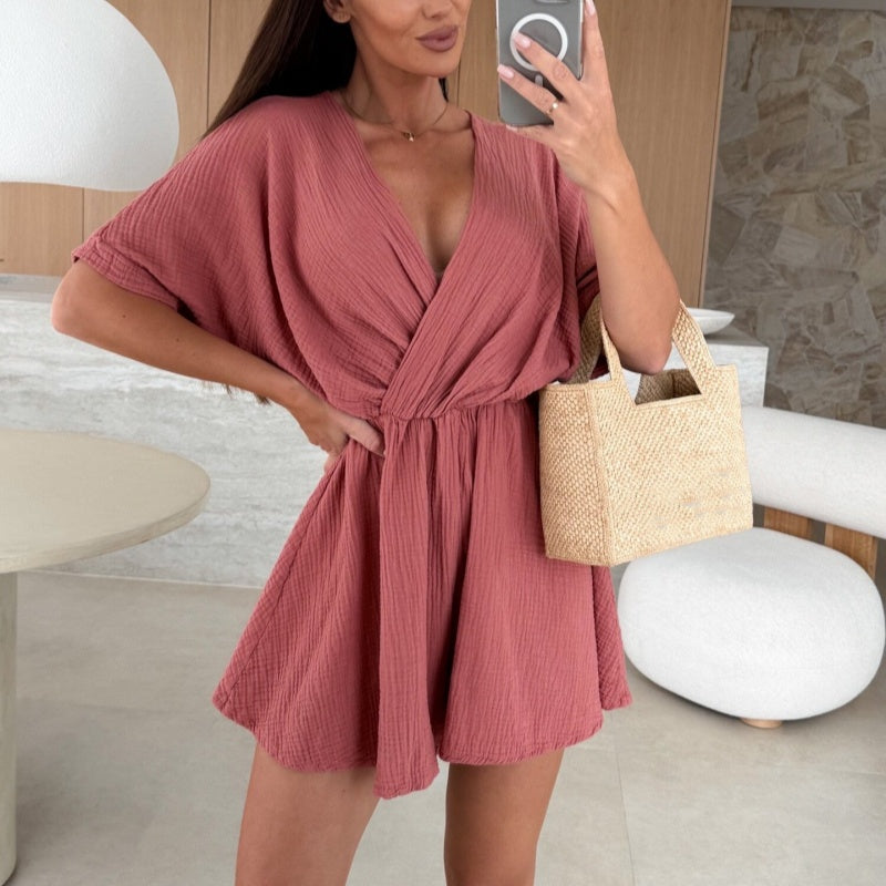Elle | Short summer dress with sweetheart neckline